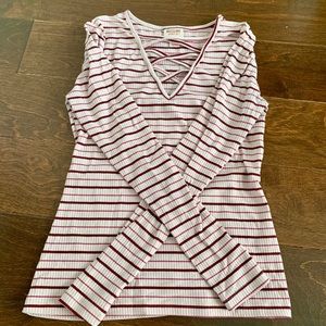 Mossimo woman’s long sleeve